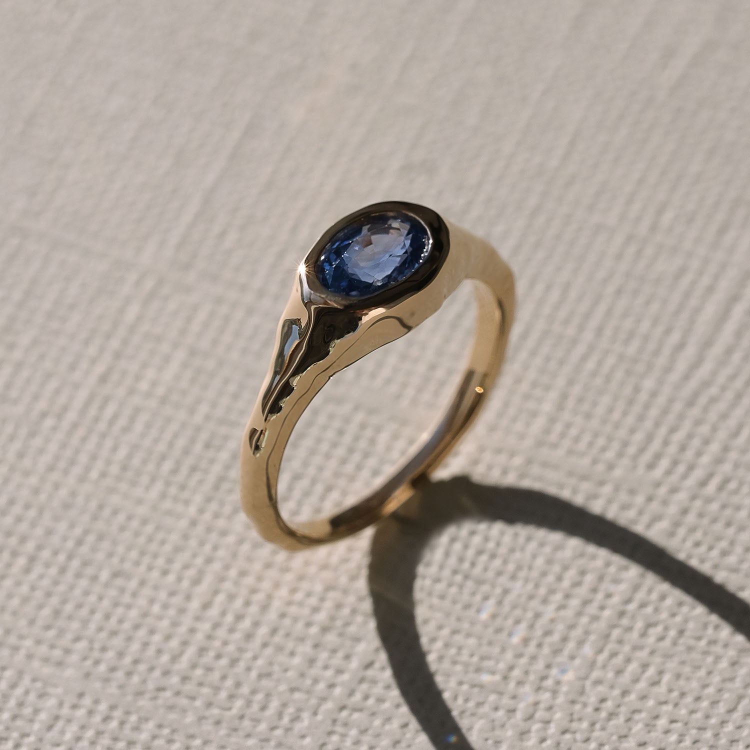 Amphitrite Molten Sapphire Ring - COMMON ERA